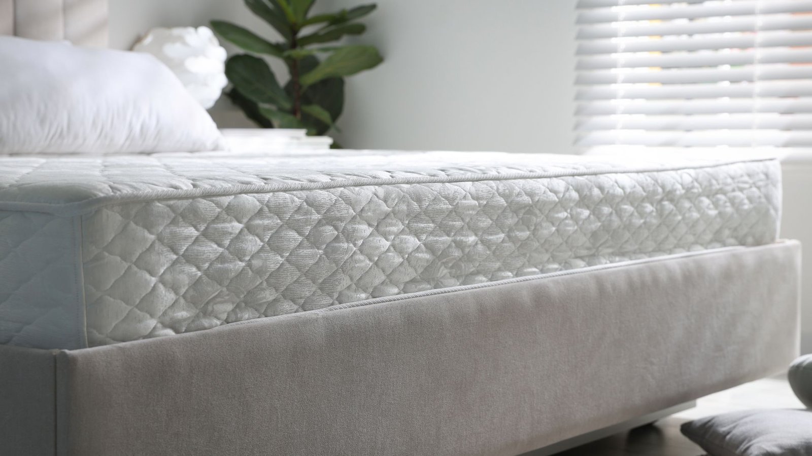 Smart Sleep Revolution Reshapes the $66 Billion Mattress Industry 2033